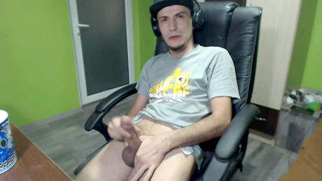 BigCumShoot  14-02-2022